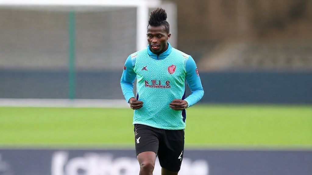 1.3亿镑标王伊萨克国家队首训 克洛普的锋线拼图何时亮相？